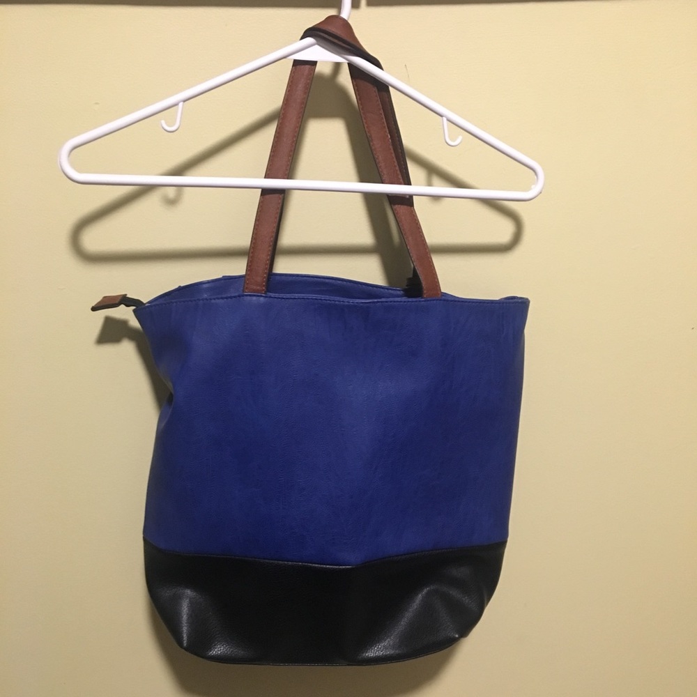 Call it Spring large tote handbag - Picture 2 of 5